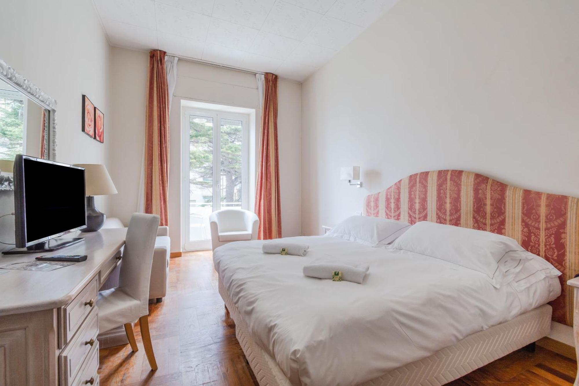 Hotiday Room Collection - Mediterranee Alassio Zewnętrze zdjęcie